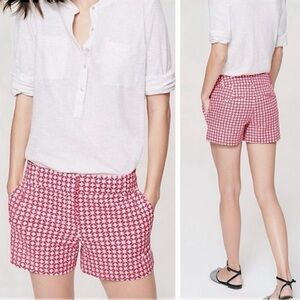 LOFT Ann Taylor the Riviera Shorts Pink/White Geometric Print Size 00